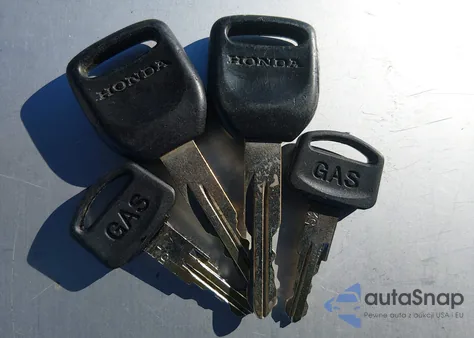 2001 Honda Passport Ex/Lx from USA, damaged, VIN 4S6CK58WX14409309